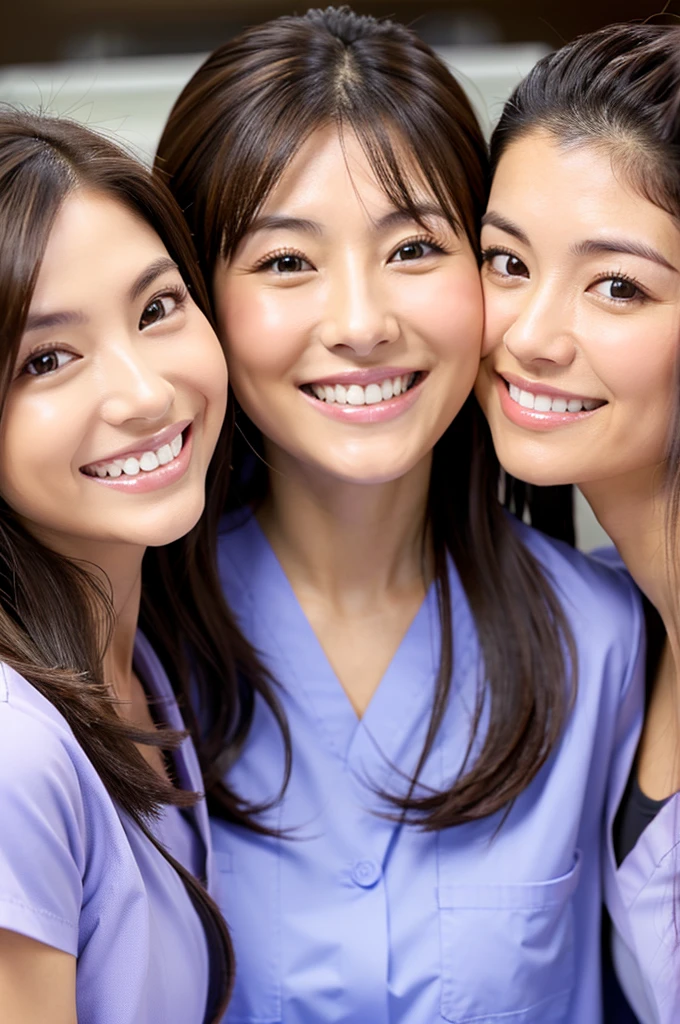 Dental hygienist, only two women　Side by side, smiling, wearing brown medical scrubs　Brown, short sleeves, cute, Japanese, black hair, female, early 20s　Upper body close-up　high resolution　Highest quality　　