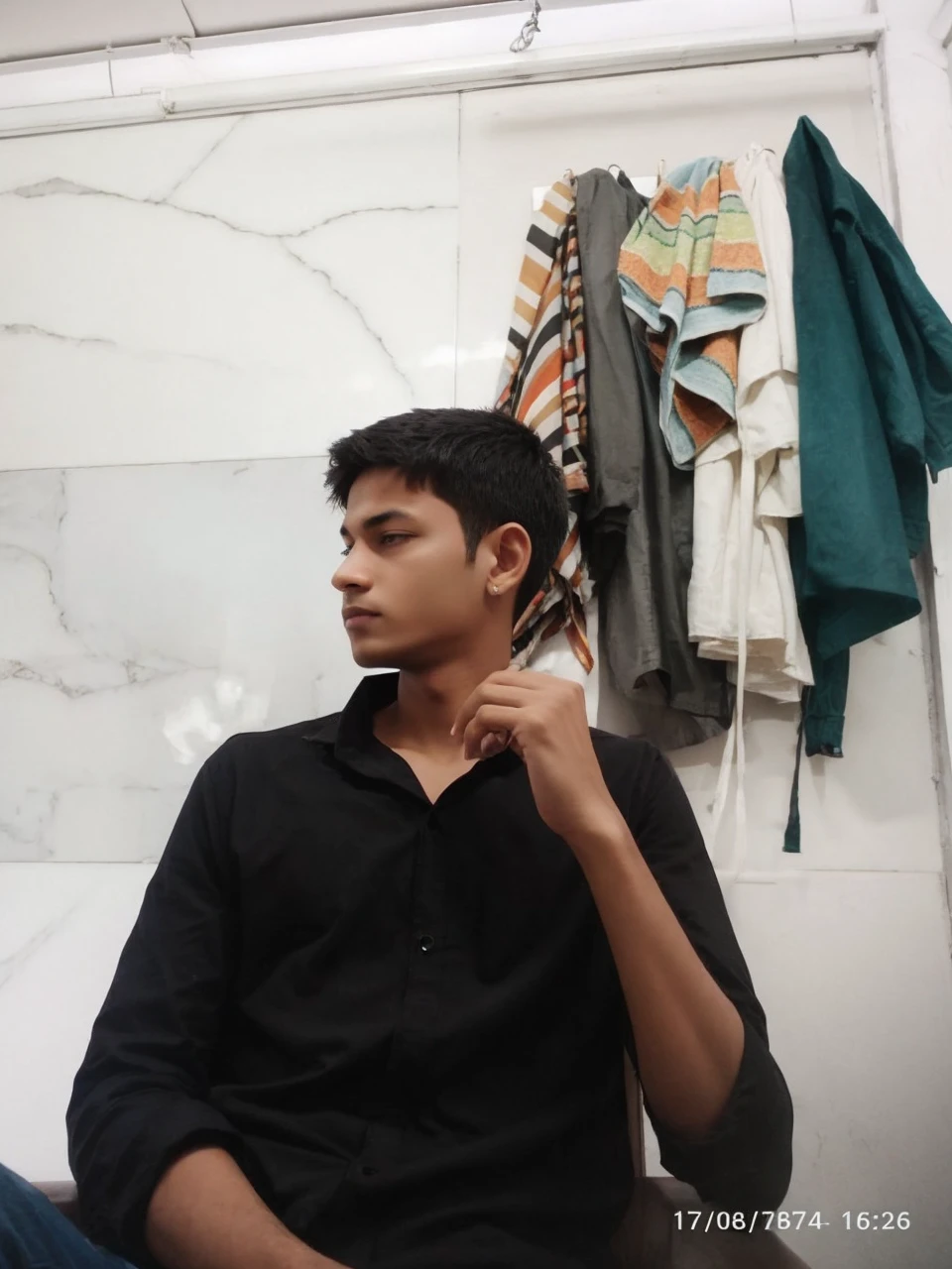 Change background on edit so attitude