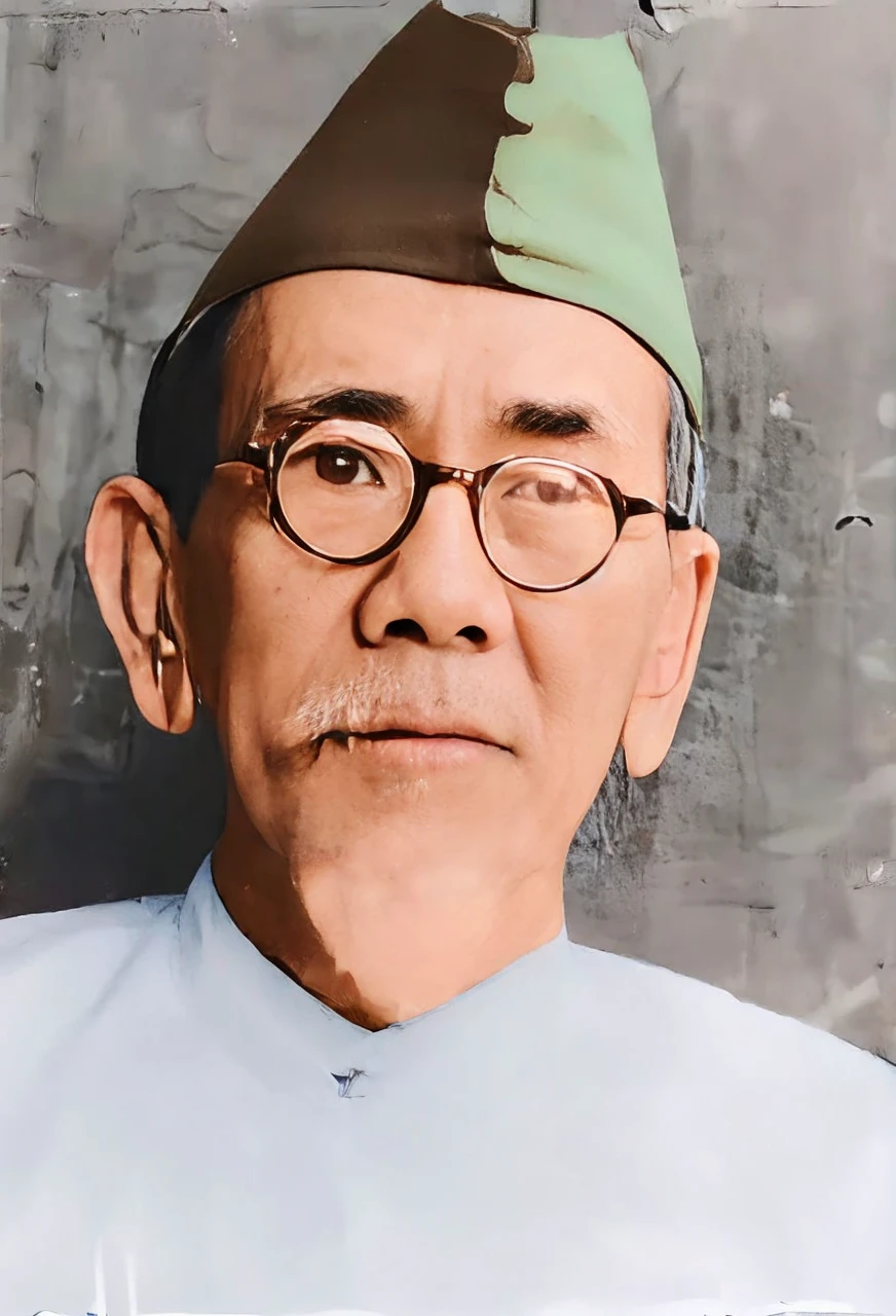 Indonesian Muslim male, aged 45 years and over. brown skin, wearing transparent glasses, ancient cloth head covering, Mandarin style Jaz. All image structures appear realistic HD quality.