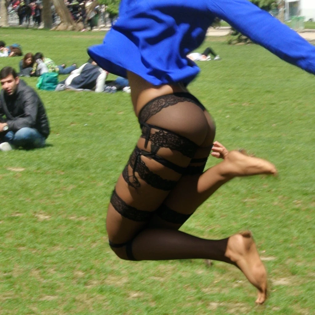 afro jumping, nude, stockings, lace garter, photo