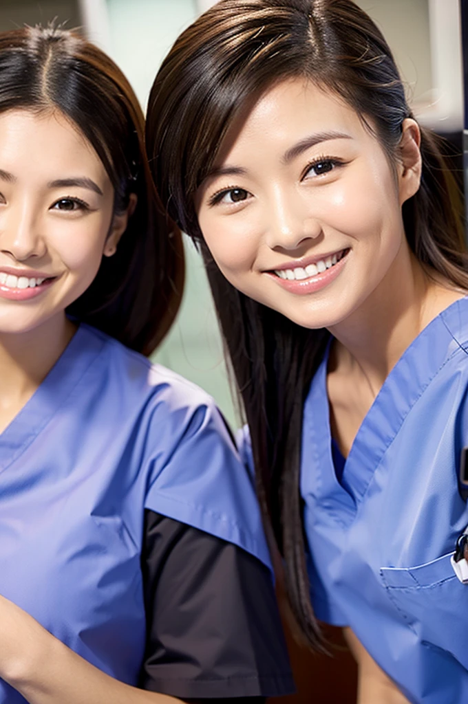 Dental hygienist, only two women　Side by side, smiling, wearing black medical scrubs　Brown, short sleeves, cute, Japanese, black hair, female, early 20s　Upper body close-up　high resolution　Highest quality　　Don&#39;t press your face too much