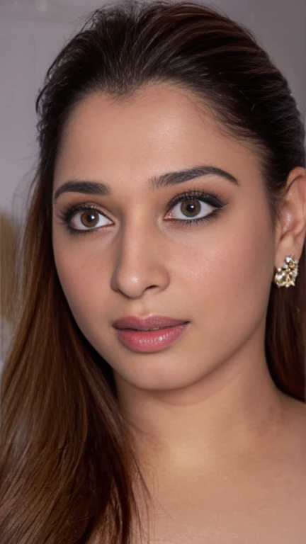 Selfie view, ((Tamhwx woman)), detailed face, in lìngerie,((high detailed perfect face)), exposing midriff, persian,((tamhwx woman face)),(((detailed face))), in bedroom, 33 year old milf, (((uberrealistic))), masterpiece, shot with kodak, ((high resolution)), realsitic,indian dense free hairstyle