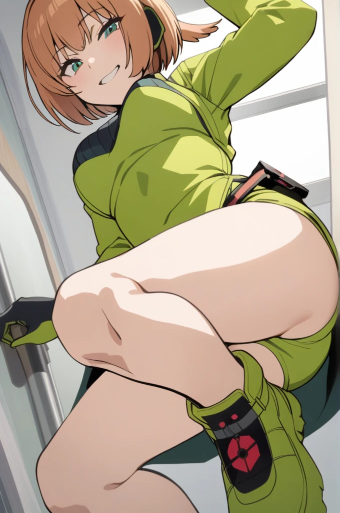 Konami,One girl,smile, View your viewers, Green jacket, gloves, Green shorts,Green footwear, masterpiece,Highest quality,