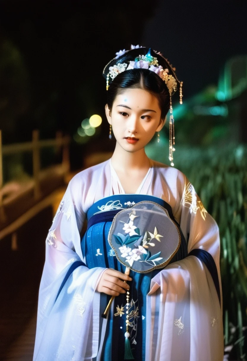 photography,Inspired by Song Huizong,4K,hanfu,multi -layer transparent and embroidered silk fabric,elegant
,photo by Wong Kar-wai, a 18 year old Chinese girl, wearing an
embroidery craft cheongsam, holding a fan, wearing a delicate headdress
on her head, backgroundat night,no lights at all,very beautifl stars,at the center of the very ruined city,ruined skyscrapers