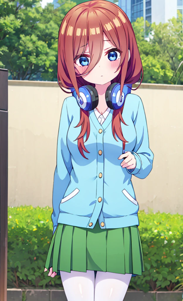 masterpiece,Highest quality,1 Girl,alone,blush with embarrassment,Pokémon-like art style,(bold:1.6),(flat:1.5), miku nakano, LONG HAIR, bangs, blue eyes, BROWN HAIR, SHIRT, HAIR BETWEEN EYES, HEADPHONES, HEADPHONES AROUND NECK,
SKIRT, SHIRT, LONG SLEEVES, WHITE SHIRT, PANTYHOSE, PLEATED SKIRT, BLACK PANTYHOSE, cardigan, GREEN SKIRT, BLUE cardigan, Big Breasts