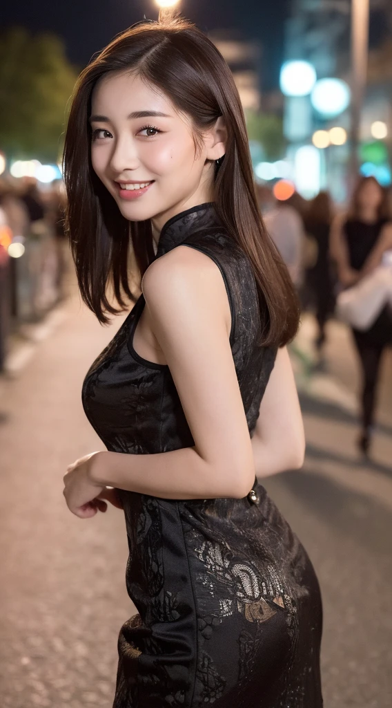 ((Top quality、8K、masterpiece、:1.3))、1 Girl、a smile、whole body、Thin face、Pretty Woman、(Dark brown hair)、qipao dress:1.1、Super detailed face、Delicate eyes、Double eyelids、Blurred background、Thin face、Night view、appearance、street、Raw,Back,walk,Raw,Back