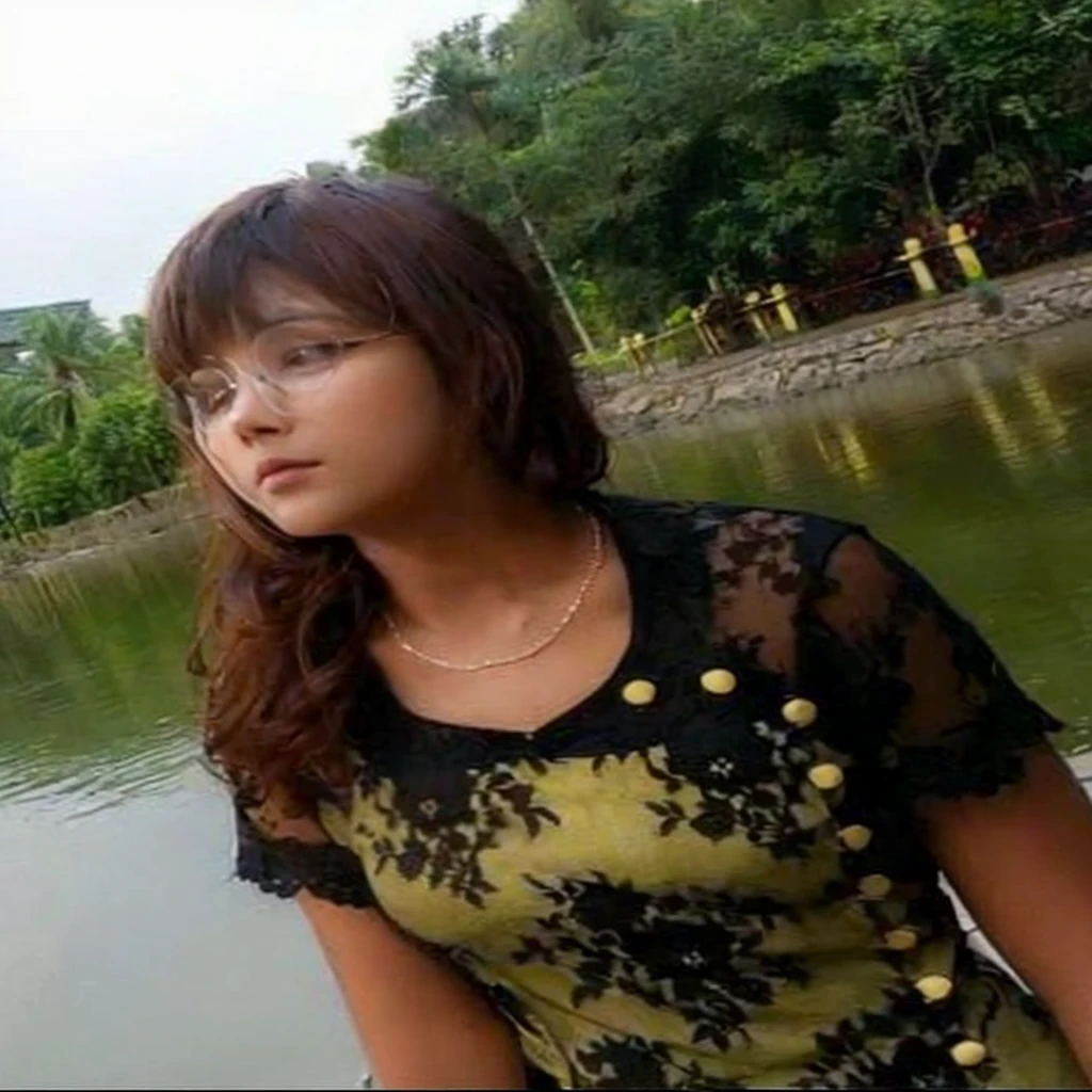 (RAW photo, best quality), (realistic, photo-realistic:1.2), 1girl, high quality, (high detailed skin:1.4), puffy eyes, glasses, gorgeous hair, (dark room:1.3), (rim lighting:1.3), (dimly lit:1.3), (dark night:1.3), indoors, portrait, black hair, dark background, short hair,