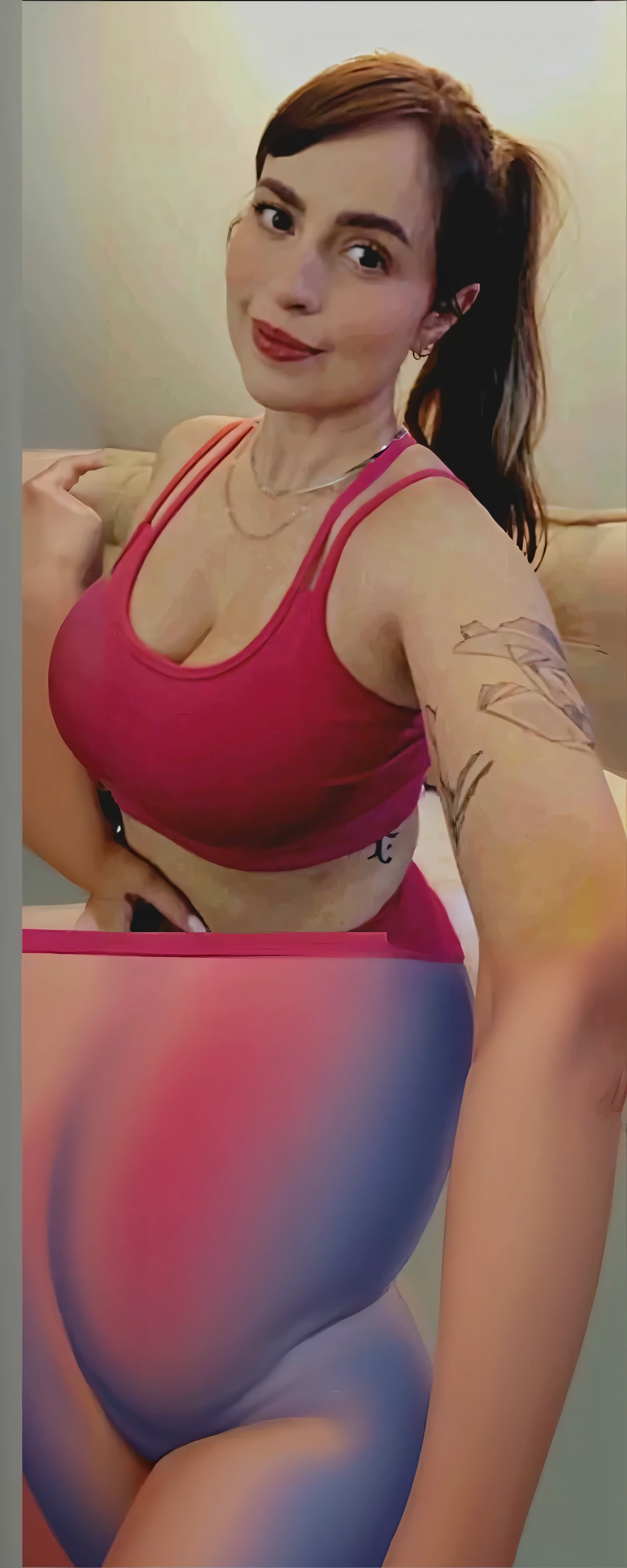(complete the woman's body, following the contours and colors of the image)