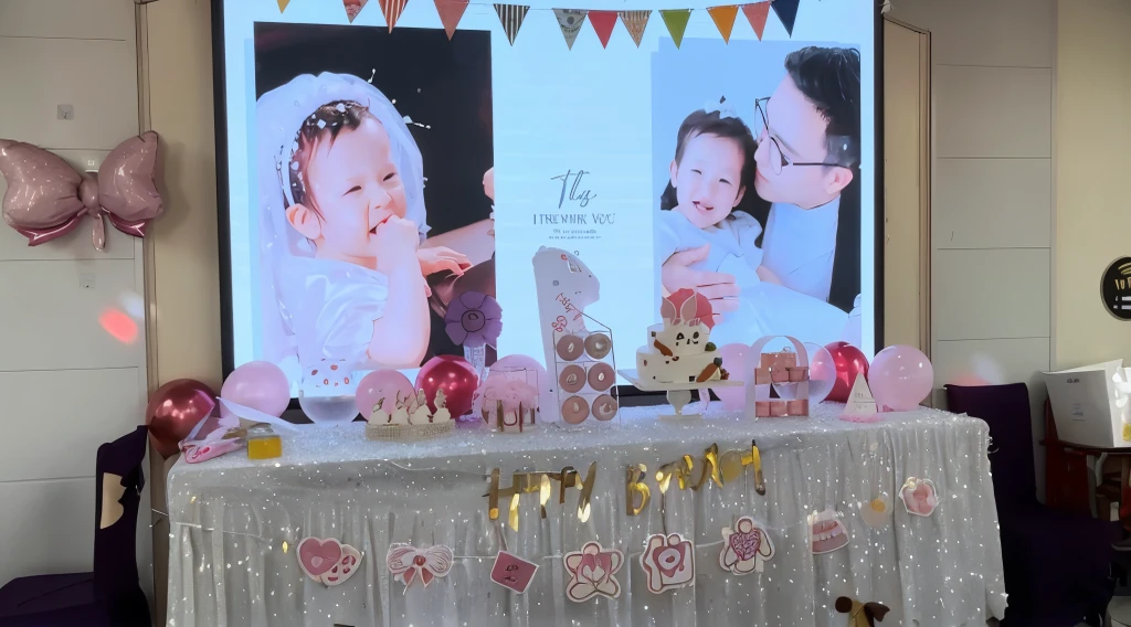 This is a birthday table,You can add a banner: Happy 1st birthday Xinxin