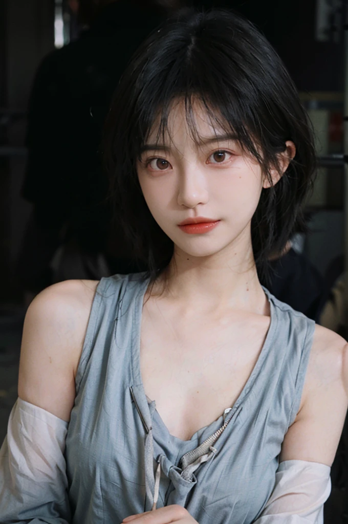 (Skin details:1.4), (smooth skin textures:1.3), Lipstick, background, Direct vision, earrings, serene, calm, (Realistic and detailed eyes：1.2）, (Large Breasts:1.0),Natural skin texture, Realistic facial details, Soft dramatic lighting, Vivid details, 35 mm film, outdoor, (Photo Practical:1.4), (hyper Practical:1.4), (Practical:1.3), (Smoother lighting:1.05), (Improve lighting quality:0.9), (Highest quality real skin textures:1.4), Exquisite eyes, Delicate face, Close-up of face, (Enhance the beauty of skin texture:1.1), Hair details,  model，normal body ratio, short hair, Moles under the eyes, A faint smile,公园background，Portrait Photography, Depth of Field, Bokeh, Surrealism, Ray Tracing, (Portrait Photography:1.1), Surrealism, High Detail, Chiaroscuro, Ray Tracing, reflected light, Ultra HD, Ultra HD, masterpiece, Textured Skin, Super Detail, High Detail, high quality, best quality