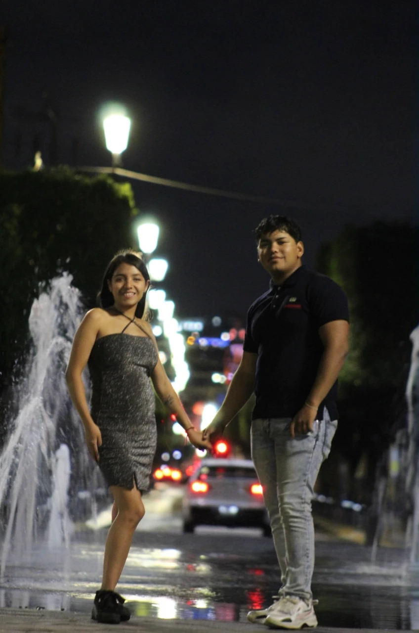 1girl, Tokyo Street, natta, view over city, City lights, The upper part of the body, closeup cleavage, 8k, RAW photos, best qualtiy, masterpiece, realisticlying, photograph realistic,underdressing,huge tit, stylish clothes