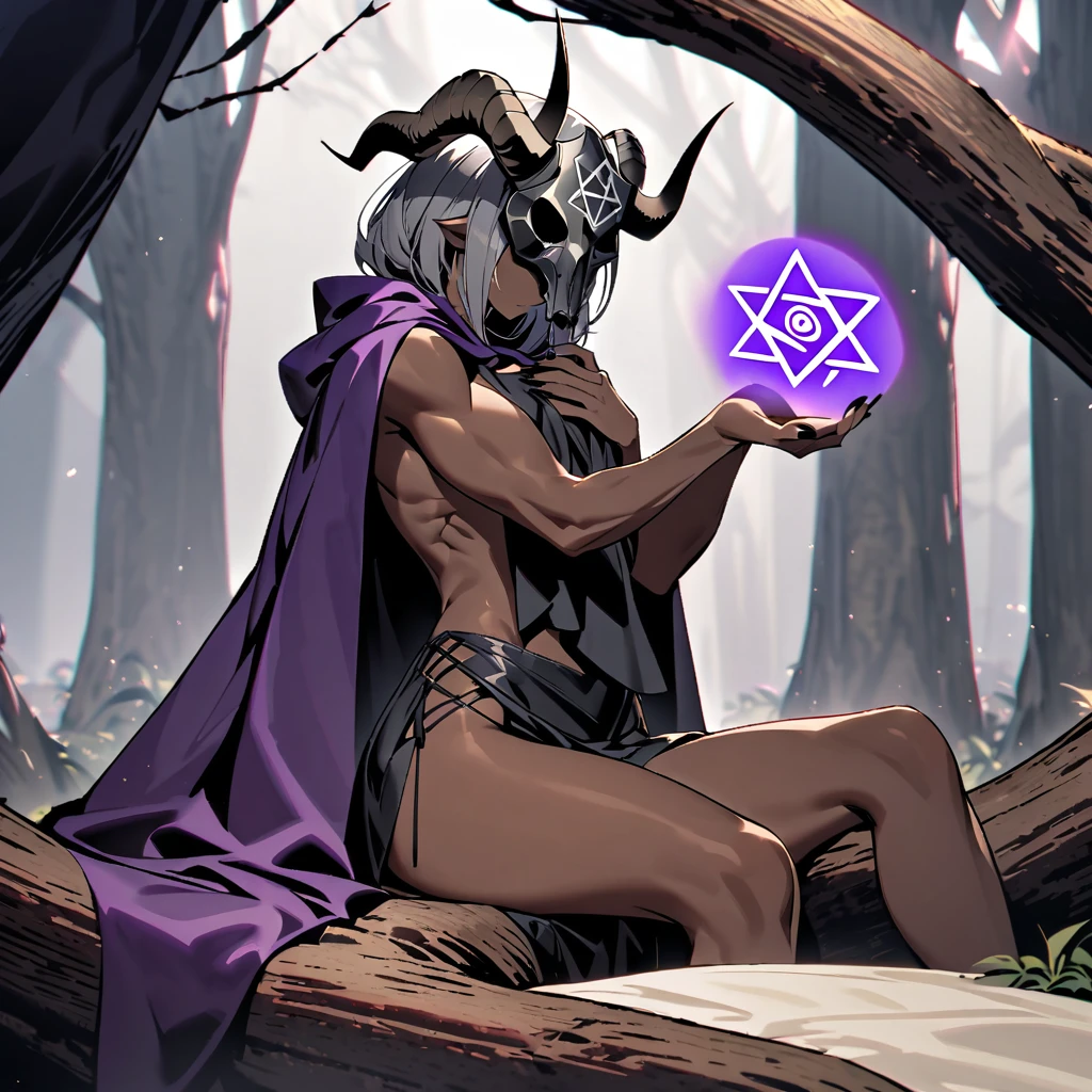 A woman with dark skin and long, pointed black nails. She wears a horse skull with bull horns as a mask, and a purple cape with gray and black adornments. The cape is like a cloak, covering the back and the right and left sides of the body. He also wears a dark gray cloth skirt with 6 purple dots, covering his entire hip. His torso is exposed, revealing a muscular body. Her chest is covered in a dark gray cloth with a magical rune printed on it. She is elegantly sitting on the roots of a tree, looking at her hand. In her hand, a transparent white magical pentagram is floating.