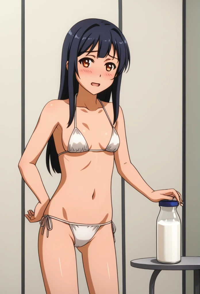 Milk en bikini