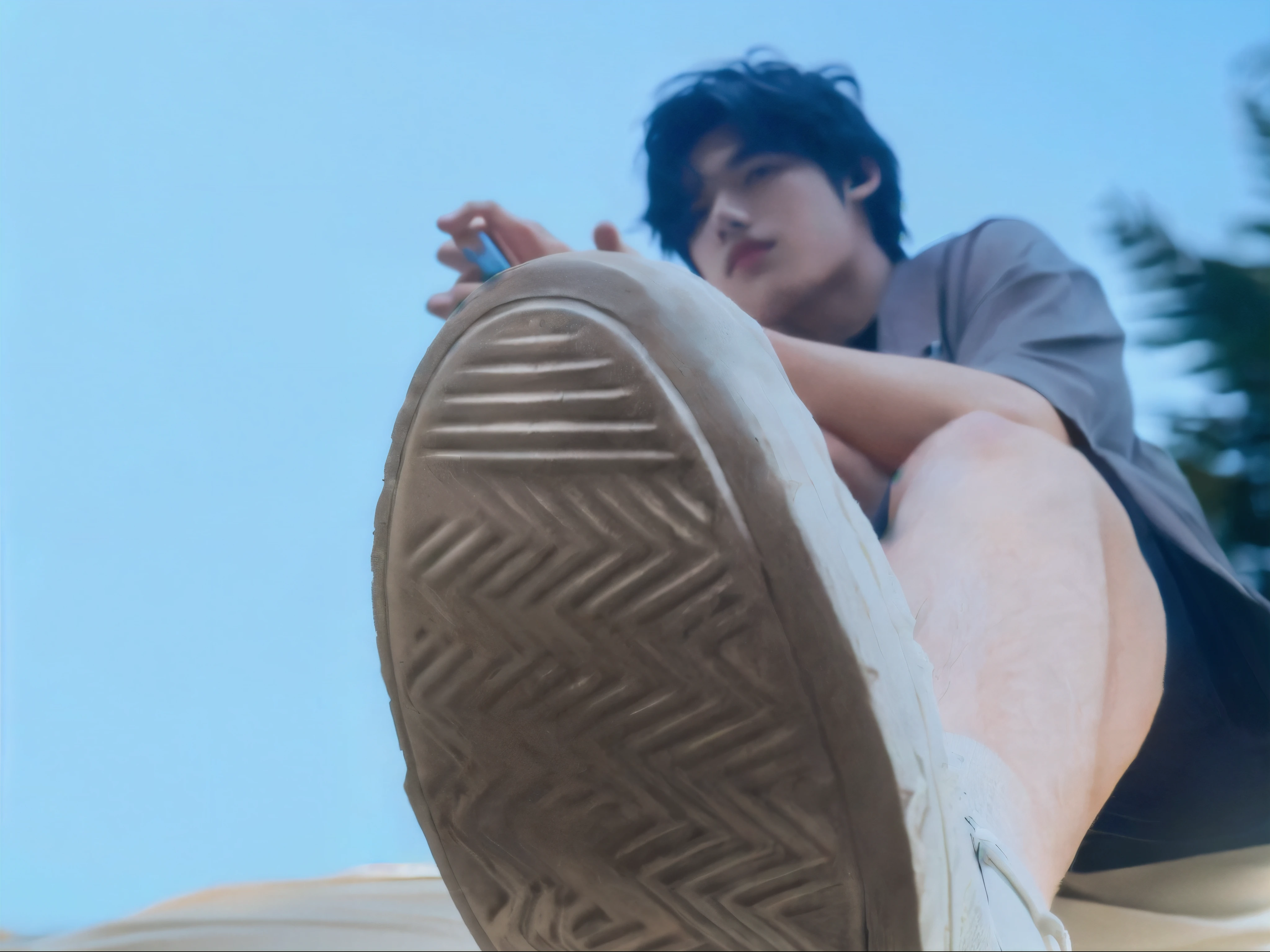 (8K, RAW photos, best quality, proficient:1.3), ((Black Hair), Soft Light, 1 Boy, aesthetic shot, Matching Colors, Cover photo,。
