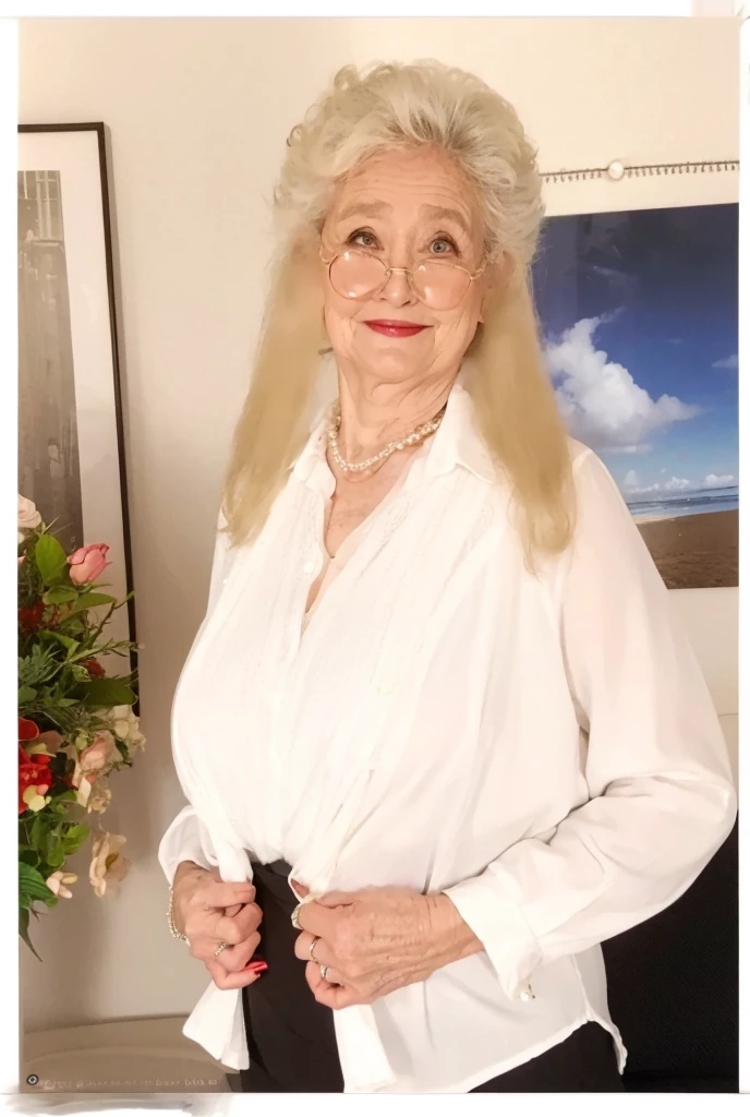Beautiful old woman, smile,sexy,80 years old, curly hair,sexy,wearing a pearl necklace,Beautiful older woman, cute,smile,sexy,80 years old,,sexy,wearing a pearl necklaceold woman,busty,Curly hair