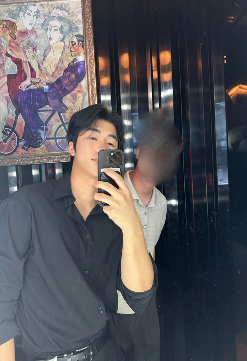 Best Quality, 8k, Masterpiece, (Portrait: 1.3), (photo realistic:1.4), (hyper realistic:1.4), Sharp Focus, looking at viewer, (smoother lighting:1.1), (increase cinematic lighting quality:0.9), realistic lighting, backlighting, light on face, ray trace, (brightening light:1.2), (Increase quality:1.4), sharp detail, (best quality real texture skin:1.4), finely detailed eyes, black_eyes, finely detailed face, 28 year old Korean man