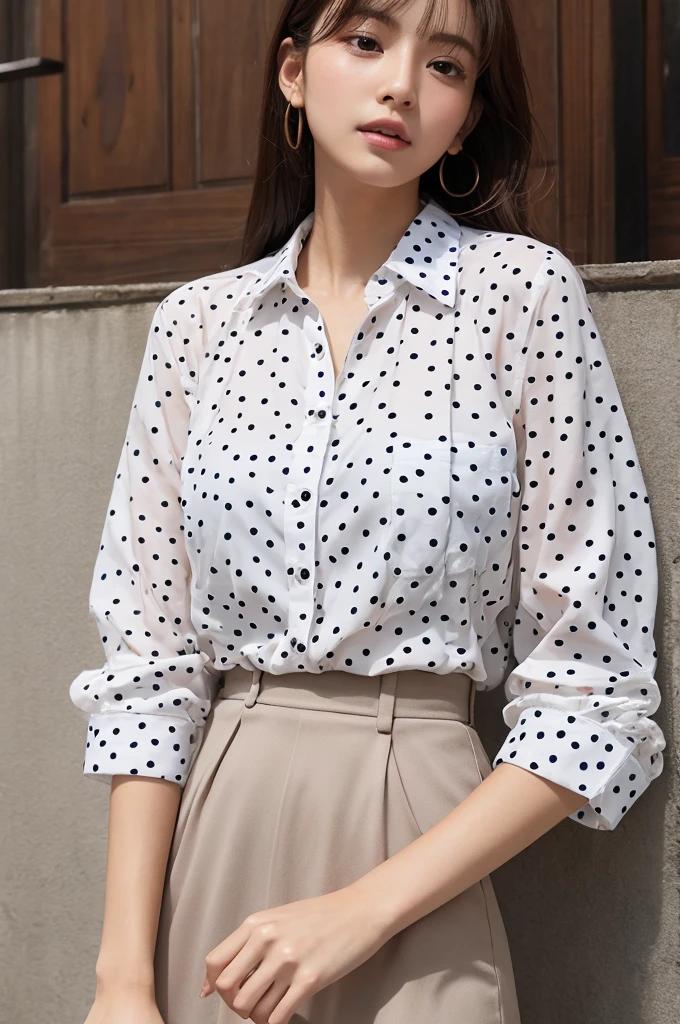 ((Highest quality))、Beauty、Polka dot shirt fully open、