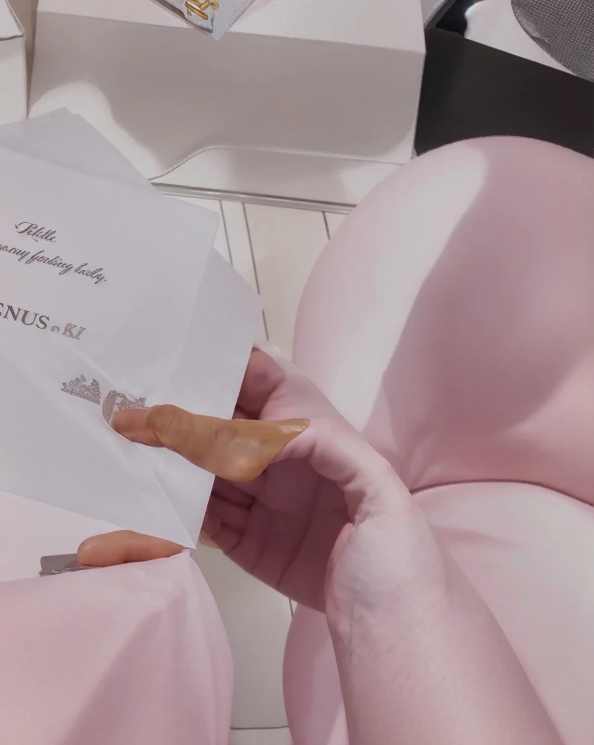 Satin pink sleeve , realistic hand , sharpen , ultra quality , hd , 8k , realistic thumb