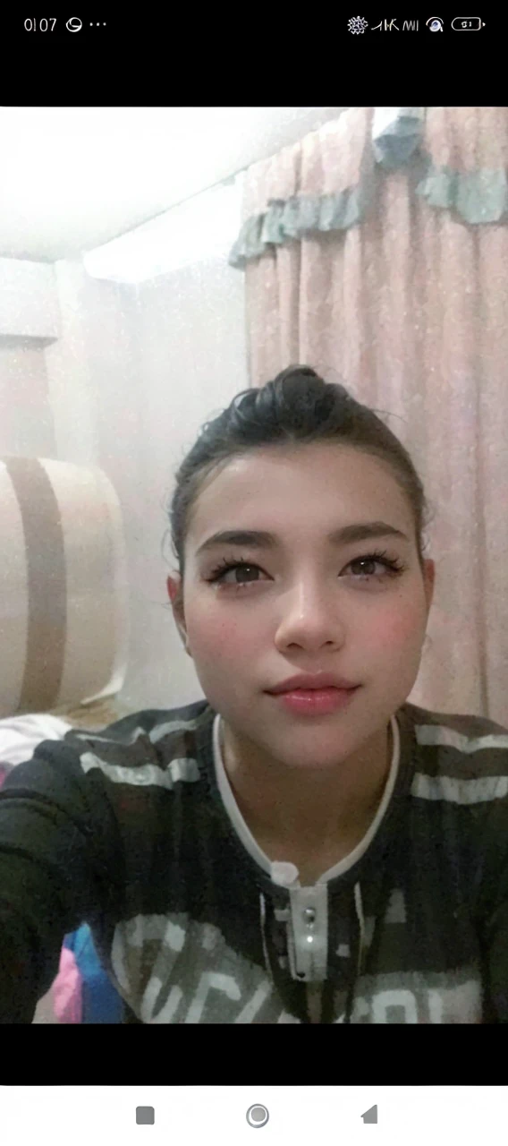 (8k, RAW photo, photorealistic:1.25) ,( lipgloss, eyelashes, gloss-face, glossy skin, best quality, ultra highres, depth of field, chromatic aberration, caustics, Broad lighting, natural shading,) looking at viewer with a serene and goddess-like happiness,