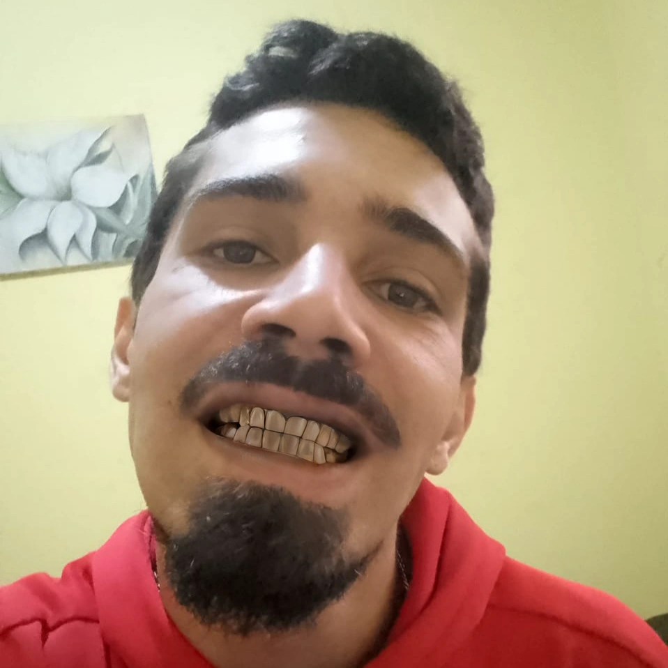 golden teeth