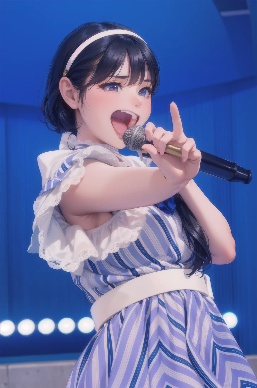 Idol、stage、microphone、blow job