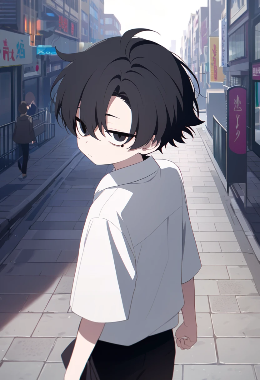 (One short boy,Black Hair,The hairstyle is short,Black Eye)Boy walking in the city,White Shirt、Black trousers,Face to the viewer