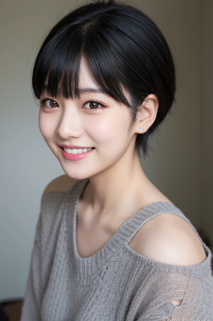 Black Hair、Shortcuts、23 years old、One girl、Fujifilm、X-S10、35mm、Prime Lenses、Studio Lighting、Gray Back、Natural Makeup、smile、looking at the camera