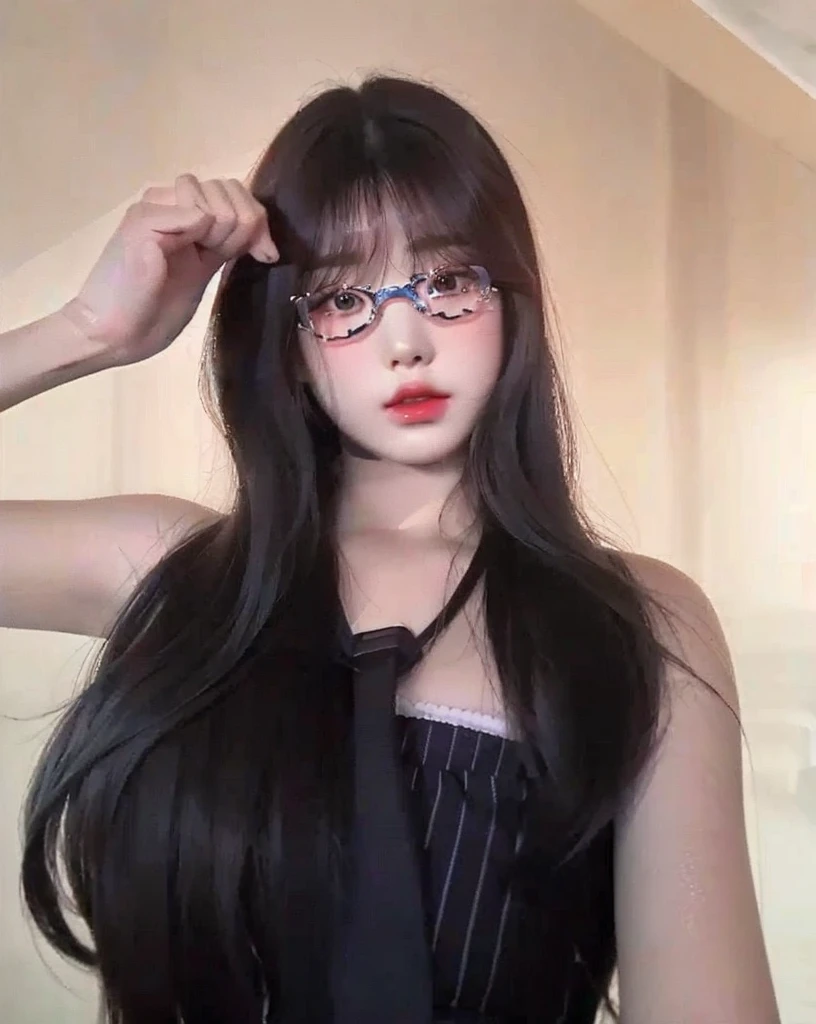Jang wonyoung 