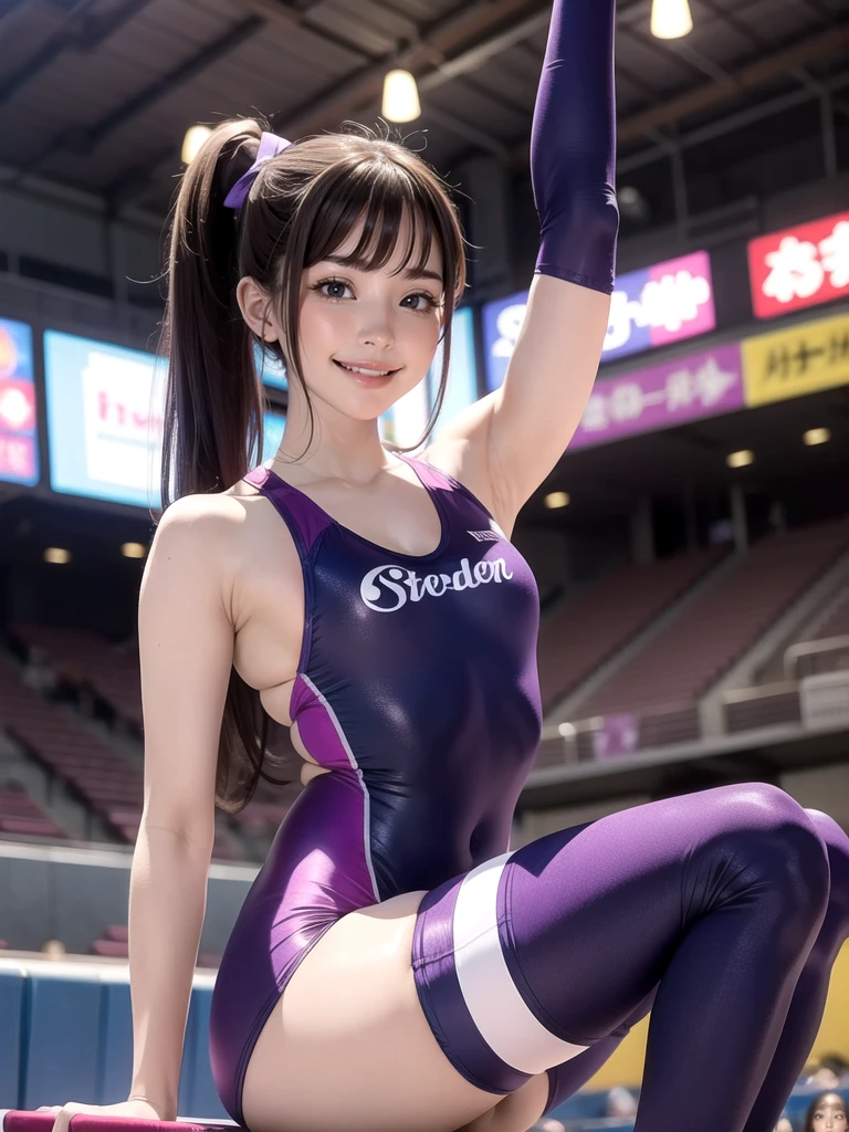 Realistically、23-year-old girl、Gymnast、Enlarge the、Wear purple tights、A smile appeared on his face.、Sports Venues、Sexy？