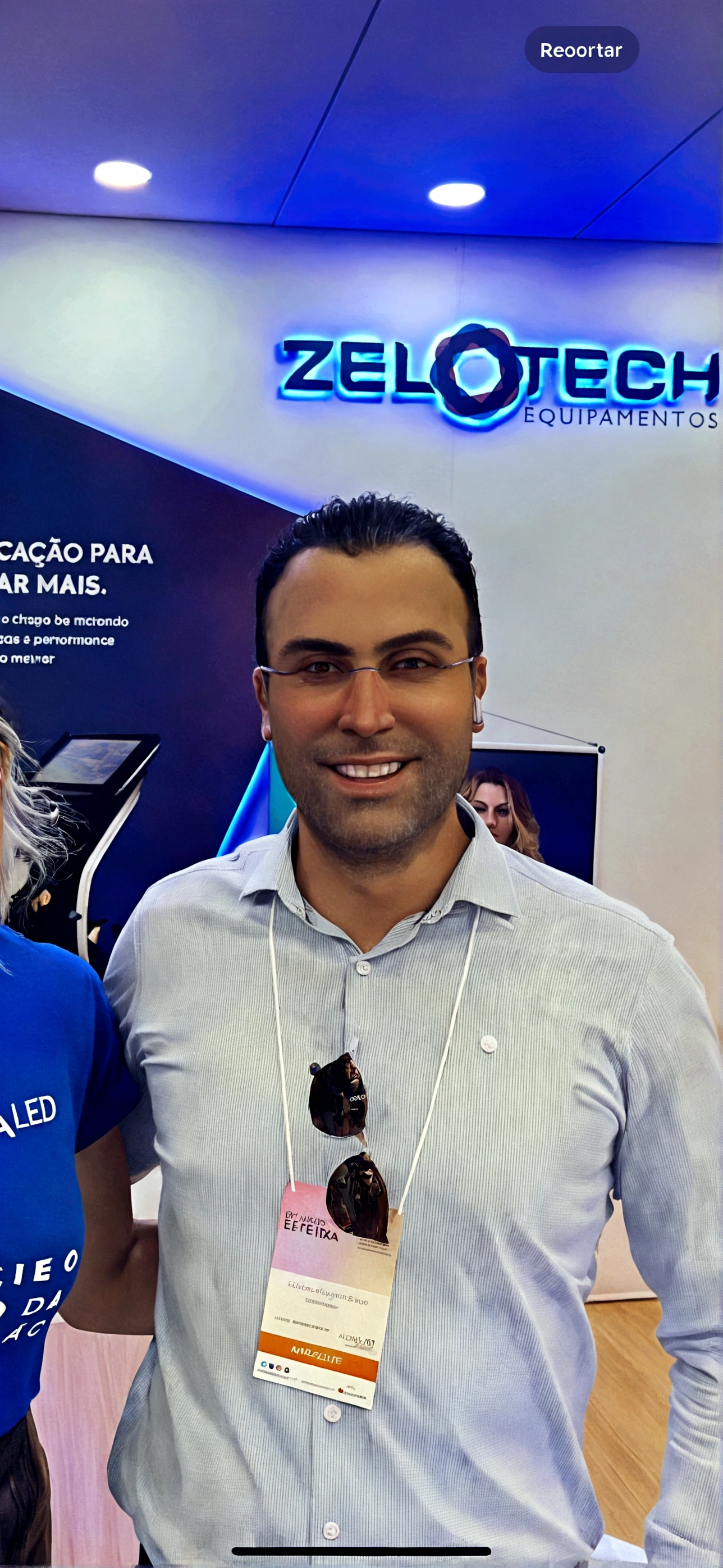 man and woman standing in front of an electronics display, icaro carvalho, david rios ferreira, caio santos, edon guraziu, by Luis Miranda, edu souza, by João Artur da Silva, powder Nándor Katona, daniel mirante, by Samuel Silva, by Ramon Silva
