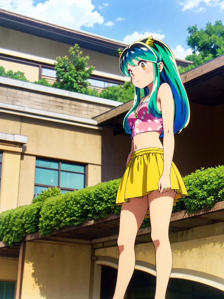 masterpiece, Highest quality, 1 Girl, Lum, Lum_比基尼, anime, Charm, 18-year-old,  Are standing,  High definition, From before, Green Hair, smile, 1980年代animeスタイル, Cowboy Shot, School zone, From below