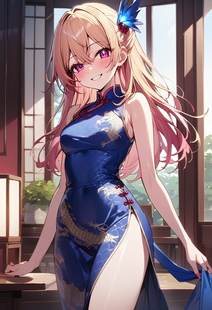 Blonde、Blue dragon patterned cheongsam、Cowboy Shot、Highest quality、Star-shaped pupil、The best smile