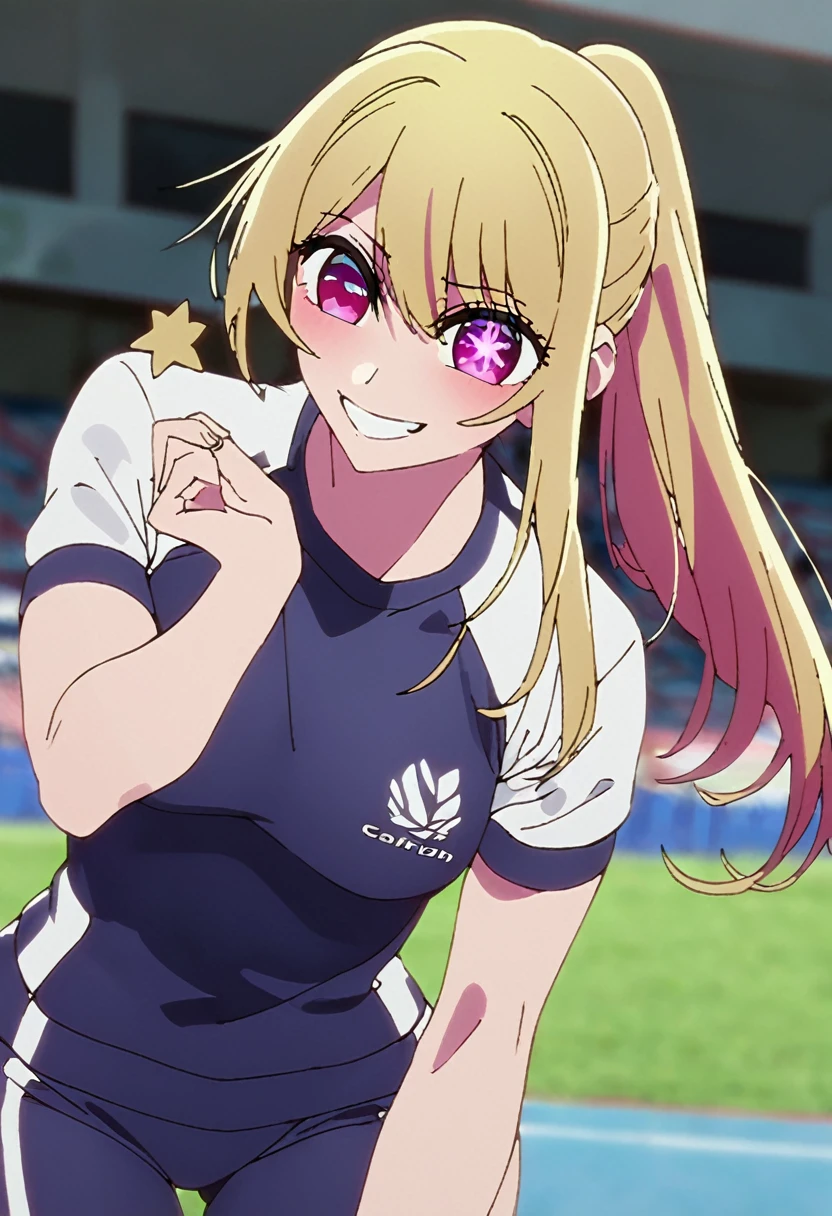 Blonde、Track and field athlete、Highest quality、high resolution、8K,Highest quality、Star-shaped pupil、The best smile、long hair、Pink Eyes、ponytail、Cowboy Shot、One person