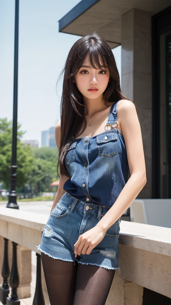 (masterpiece, Highest quality:1.2), One girl, alone,Are standing_Split,
Long Hair, White sleeveless tank top,Blue Denim Shorts、Ultra-realistic glossy black pantyhose