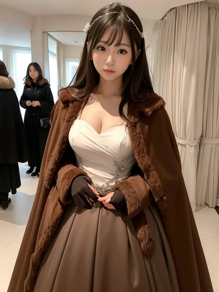 Pair of women、ice hotel、Dark Room。Wedding dressを着た女性たちの写真。Wedding dress、Brown fur cape。Fisheye Lens。Multiple women。
