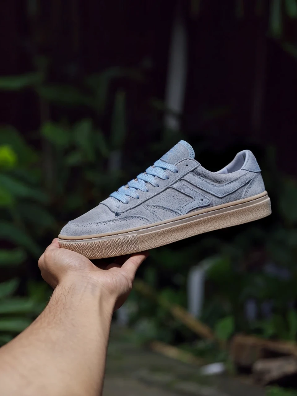 Sneaker Suede
