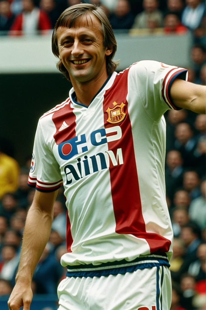 Johan cruyff smiling 