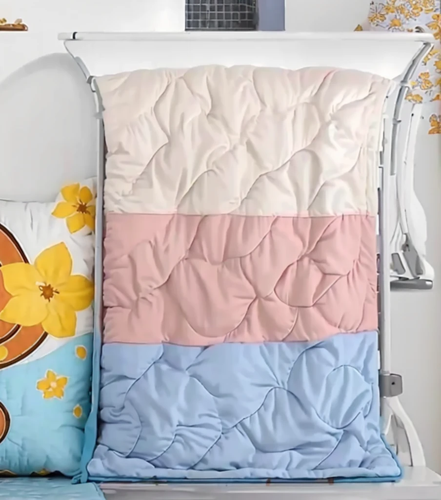 Compressed quilt,Three colors