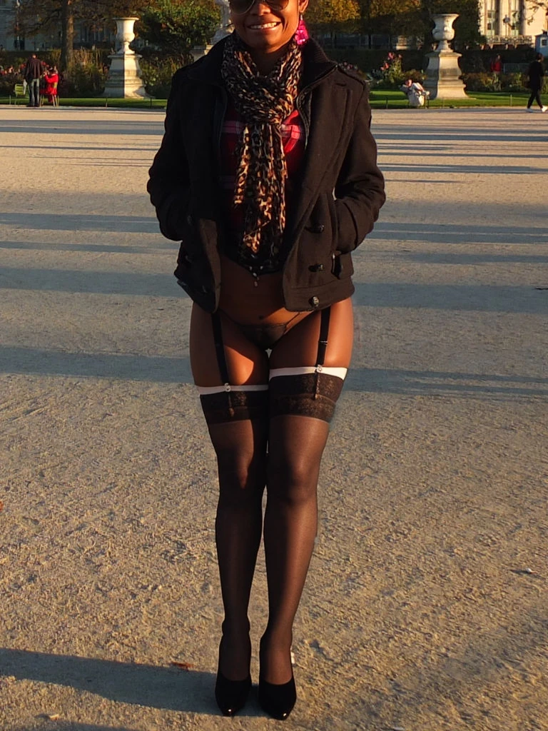 black skin, nude, white stockings, garter-belt, stilettos, photo