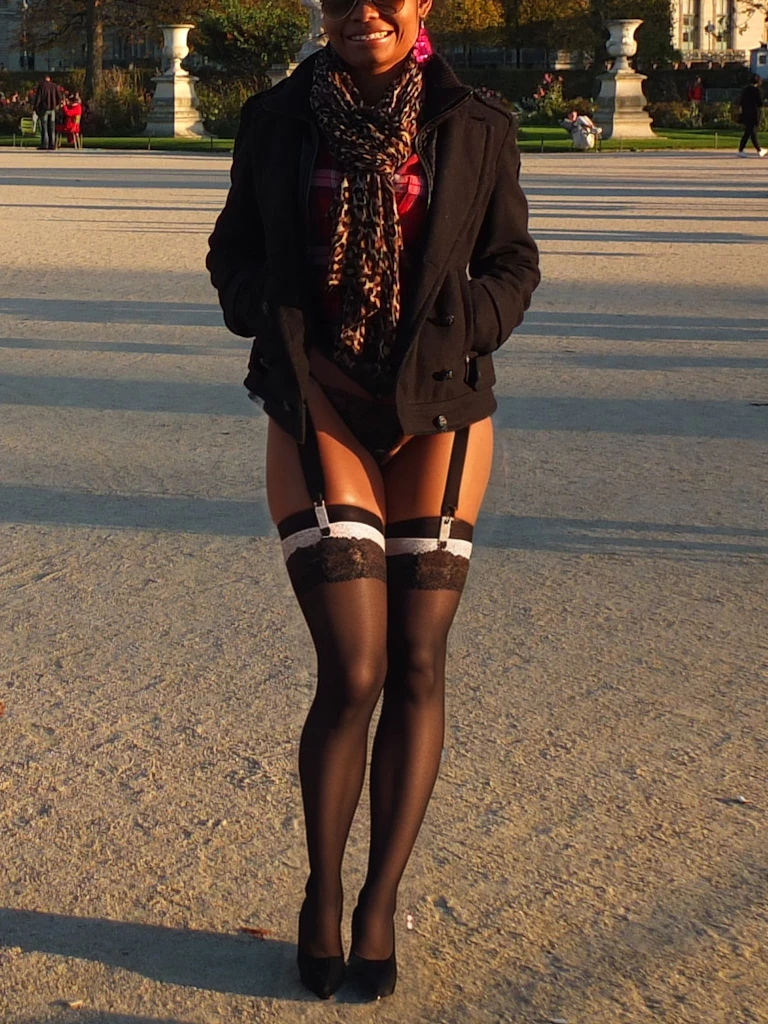 black skin, nude, white stockings, garter-belt, stilettos, photo