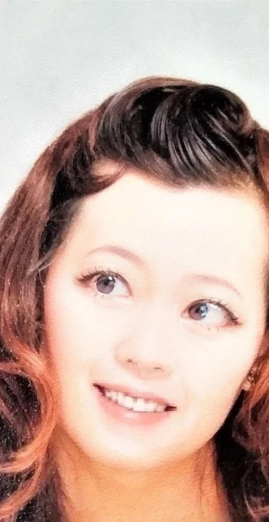 double eyelid、Very big eyes、Very big eyes、Eyelashes、
