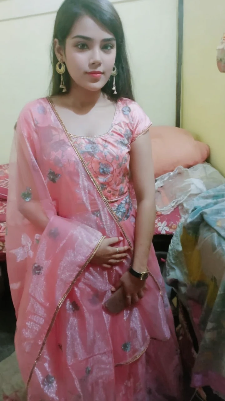 Make her chubby, keep original face, giant