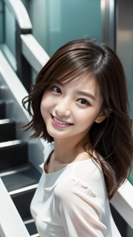 Highest quality、masterpiece、8K、((White blouse))、((On the escalator of an office building))、((Big close-up of face))、Medium-long straight black hair、1 person、Take dynamic poses、(((Glamour)))、((Cute Smile))、Realistic、A clearer picture、Beautiful attention to detail、Hyperrealism、Ultra HD、Realistic skin texture、Best image quality、Ultra-high resolution、In detail、Very carefully