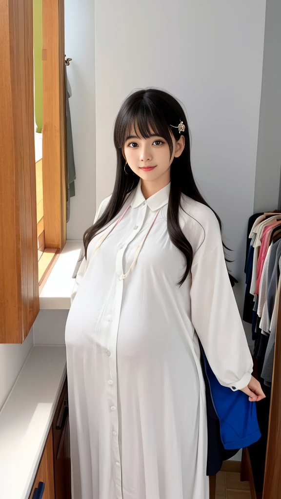 Pregnant with 6 babies, clothes can't hide the huge belly and there are fetal movements
