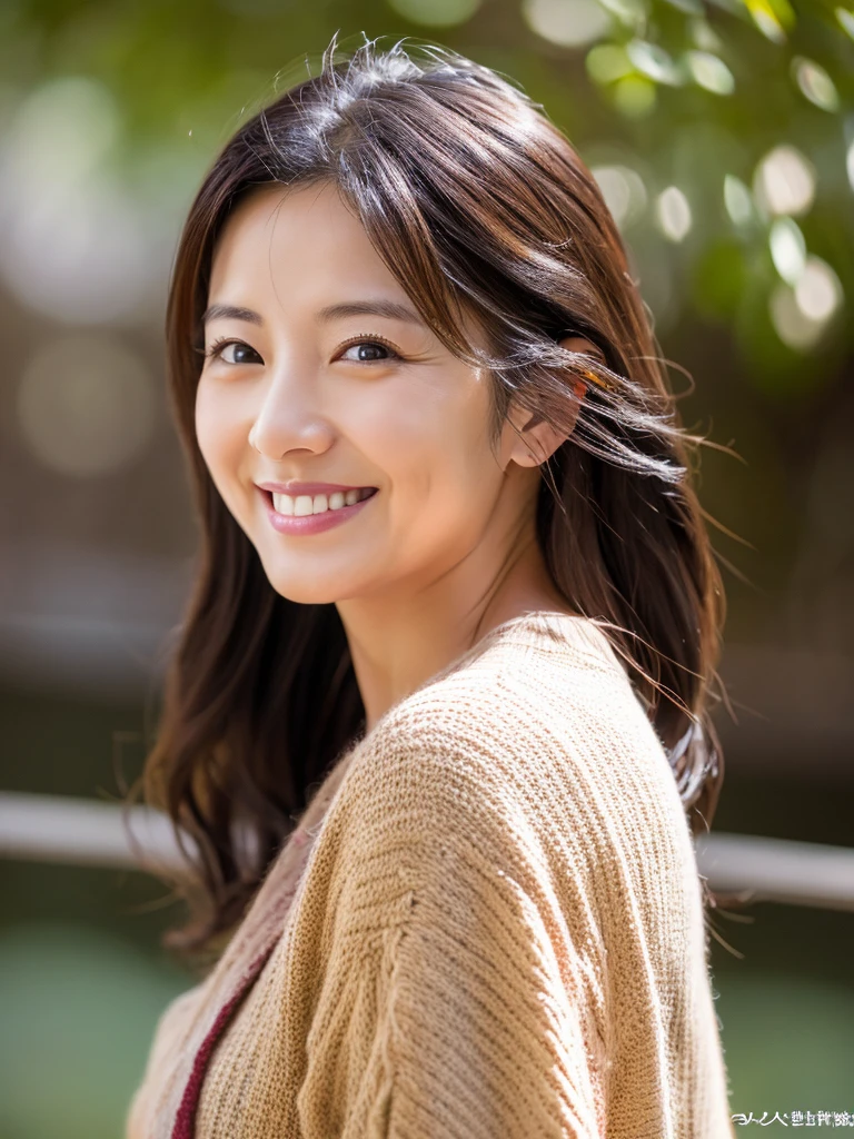 Highest resolution、Masterpiece、8K、40s、woman、Japanese、smile、Mature、Calm