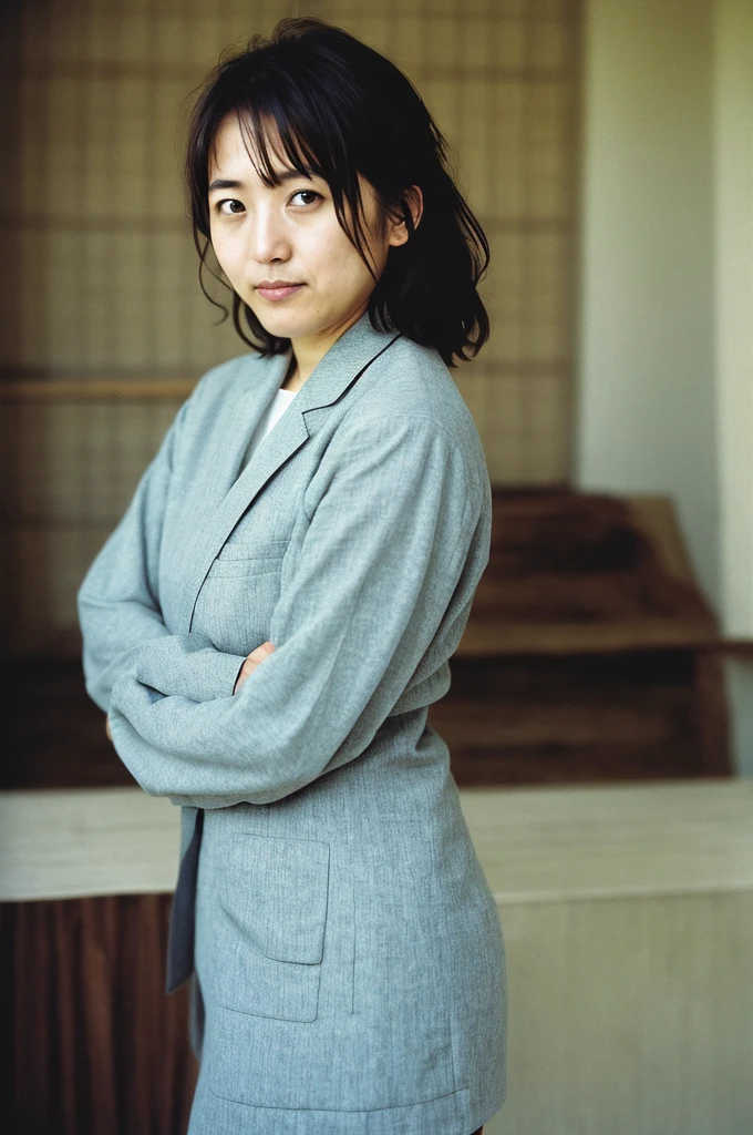You are a professional photographer。Isoyama Sayaka