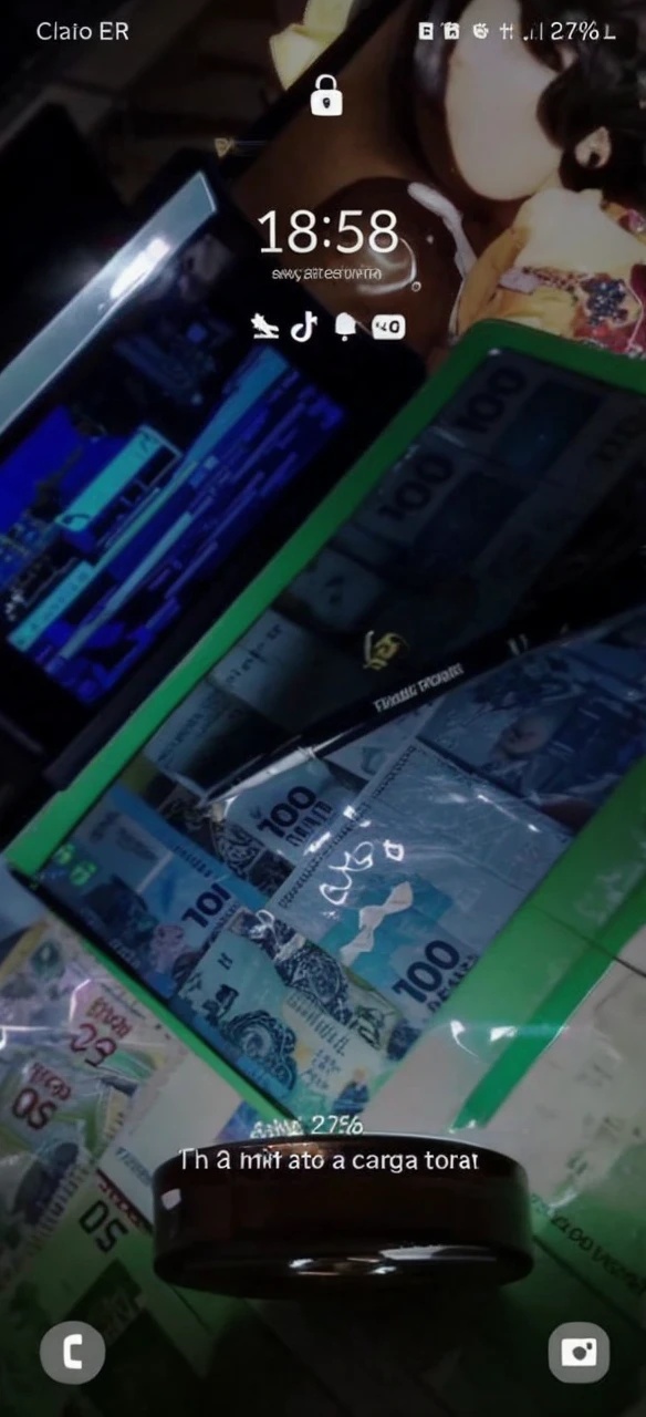 A lot of money, SUCESSO, prosperity, EXTRAORDINARY, trader