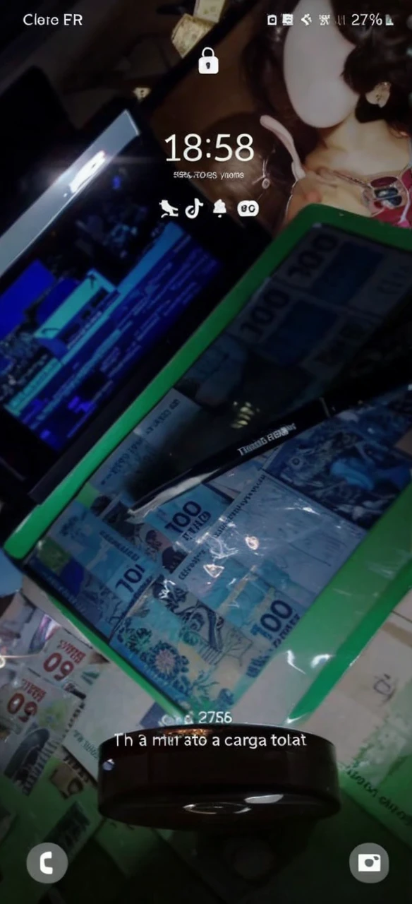 A lot of money, SUCESSO, prosperity, EXTRAORDINARY, trader