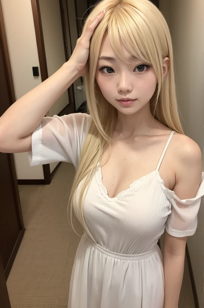 Blonde Japanese girl selfie