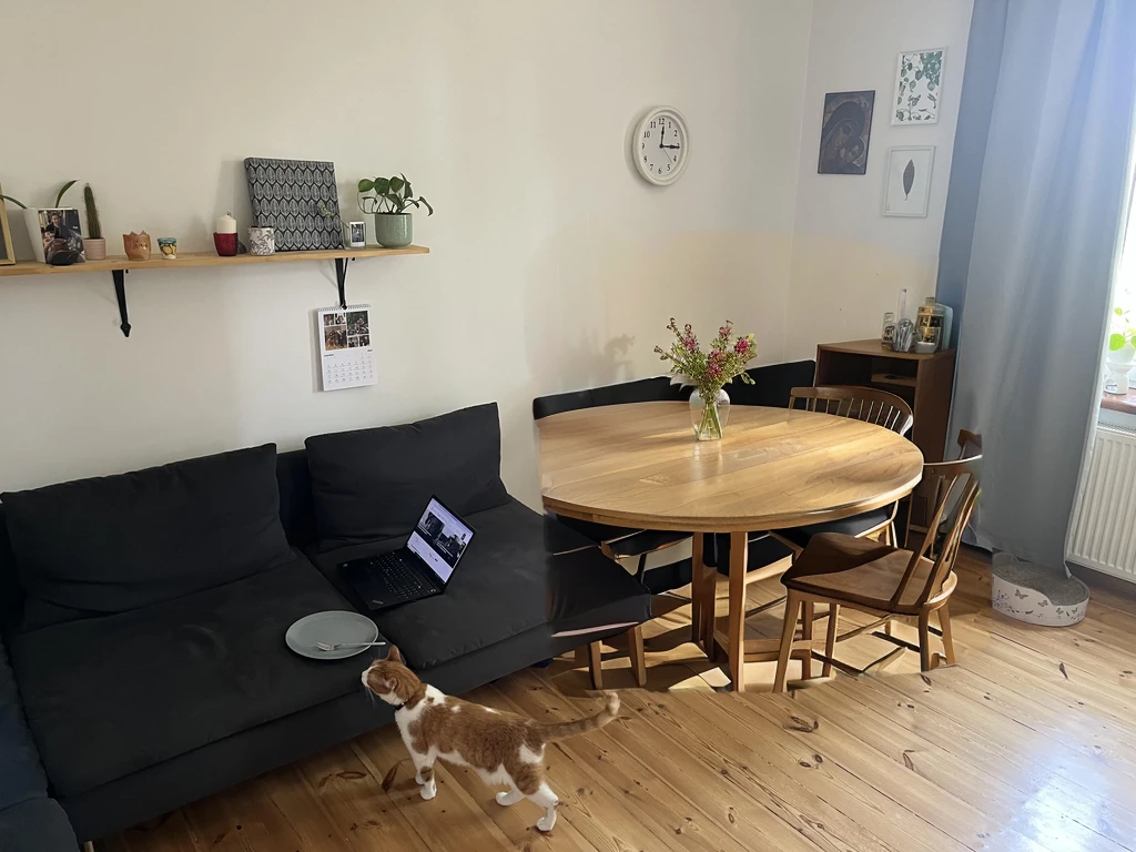 Nice round table with two chairs